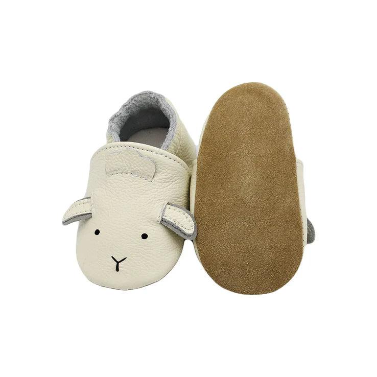 Tiny Steps, Big Adventures: The Joy of Quality Baby Footwear