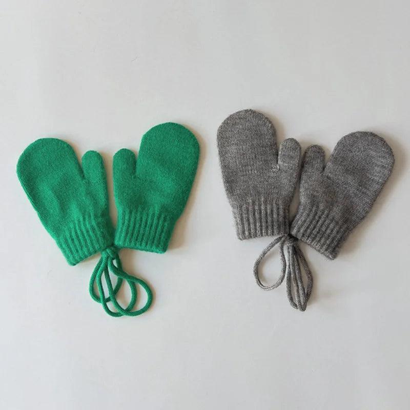 Colory Winter Kids Mittens